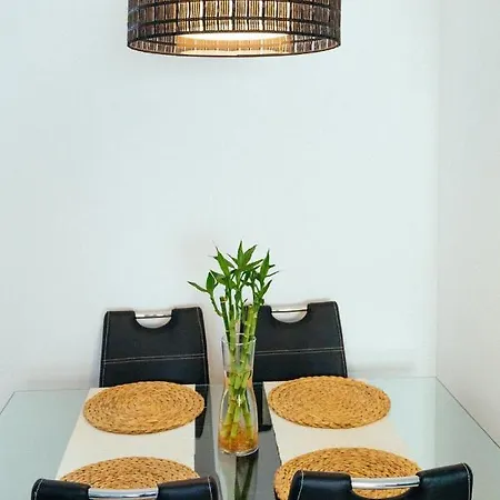 Apartment With A Patio In Canteras *