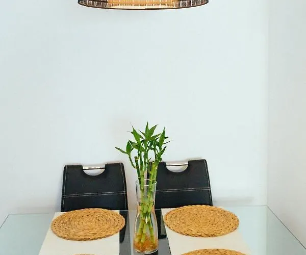 Apartament Palmera *